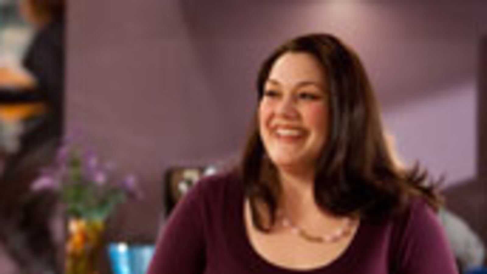 articles/2009/07/13/tvs-new-super-sized-heroine/syme-diva-1_37487_xs7ro1