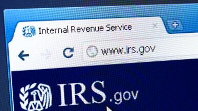 cheats/2011/05/24/stimulus-recipients-owe-750m-in-taxes/irs-taxes_vyepiu