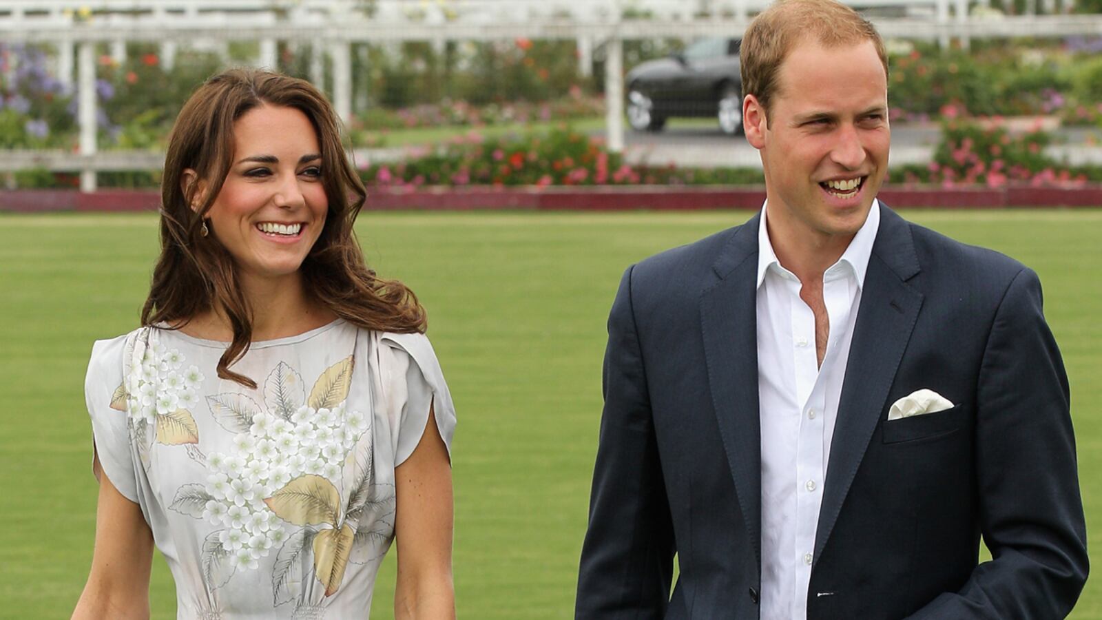 articles/2013/02/05/kate-feels-well-enough-to-fly-to-mustique/william-kate-mustique-vacation-sykes_mazaeu