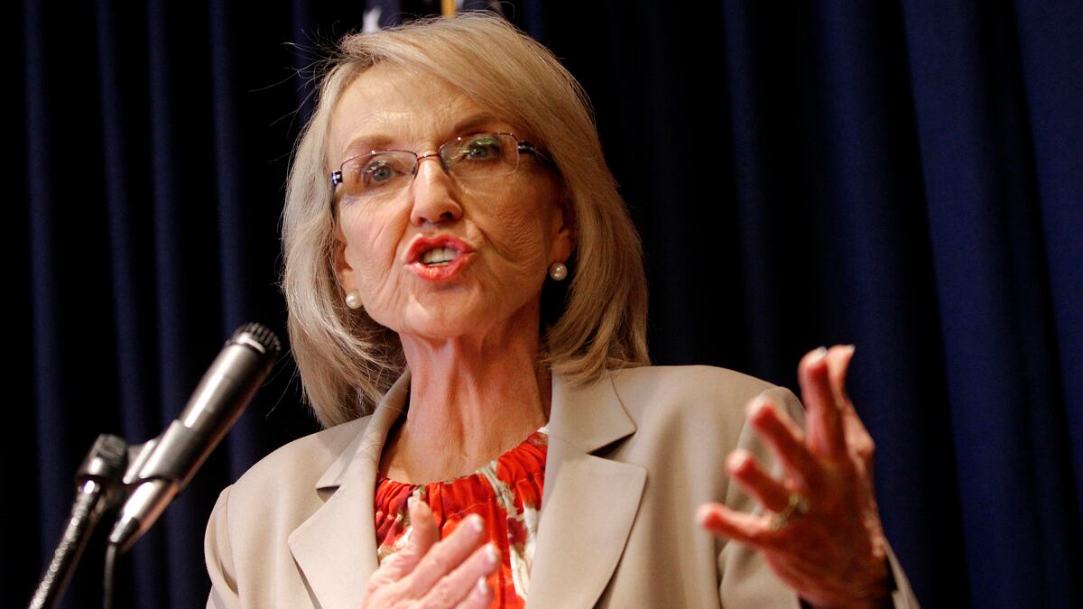 cheats/2012/08/15/az-gov-defies-new-immigration-policy/jan-brewer-arizona-immigration-cheat_fu5fbg