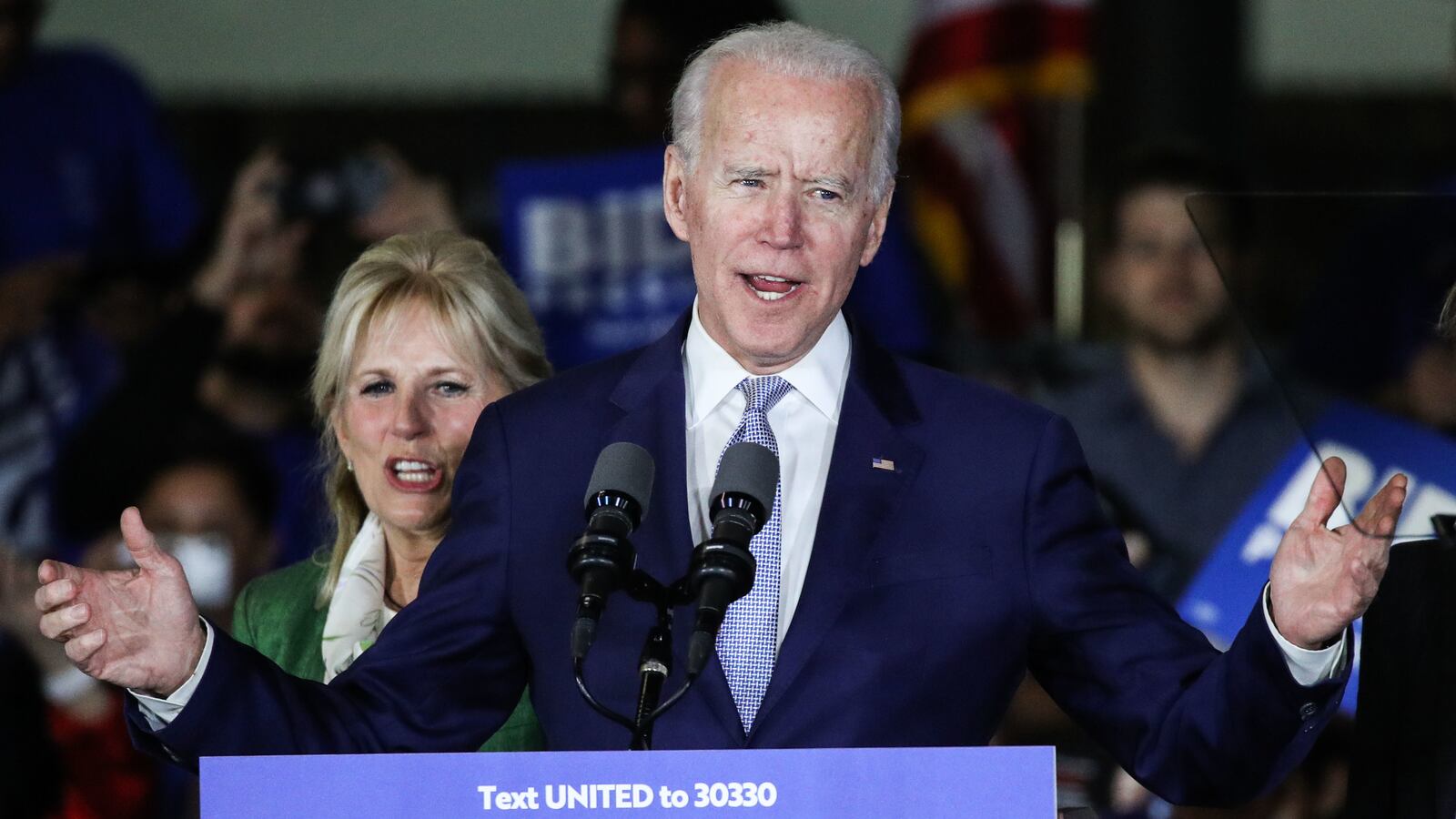 2020-04-10T074057Z_1605601086_MT1SIPA000MRZE7Q_RTRMADP_3_SIPA-USA_n67jm4