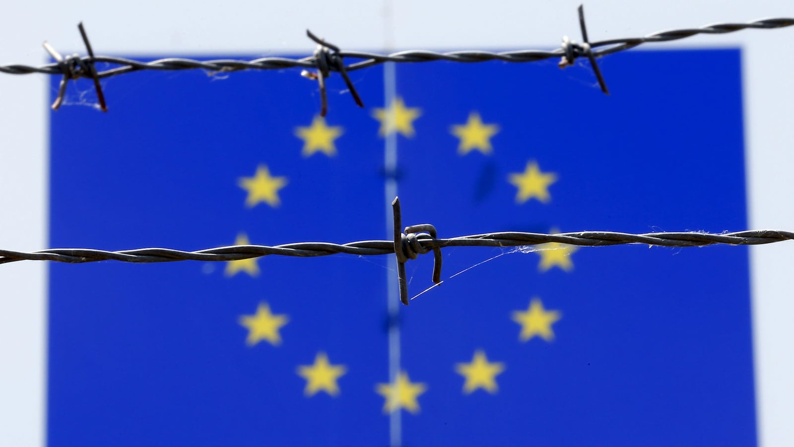 cheats/2015/07/01/record-high-migrant-arrivals-in-europe/150701-european-migrant-crisis-cheat_skod7v