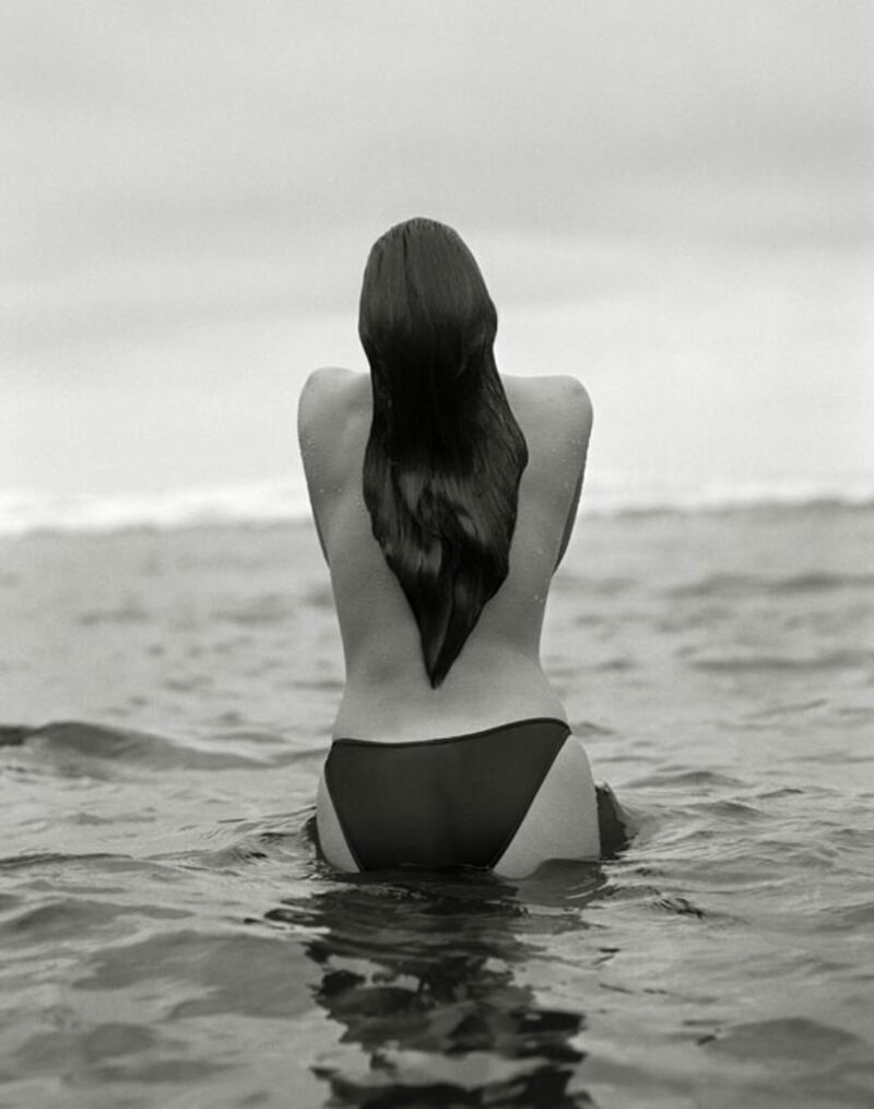 galleries/2010/10/04/herb-ritts/herb-ritts---woman-in-sea_dzlorh
