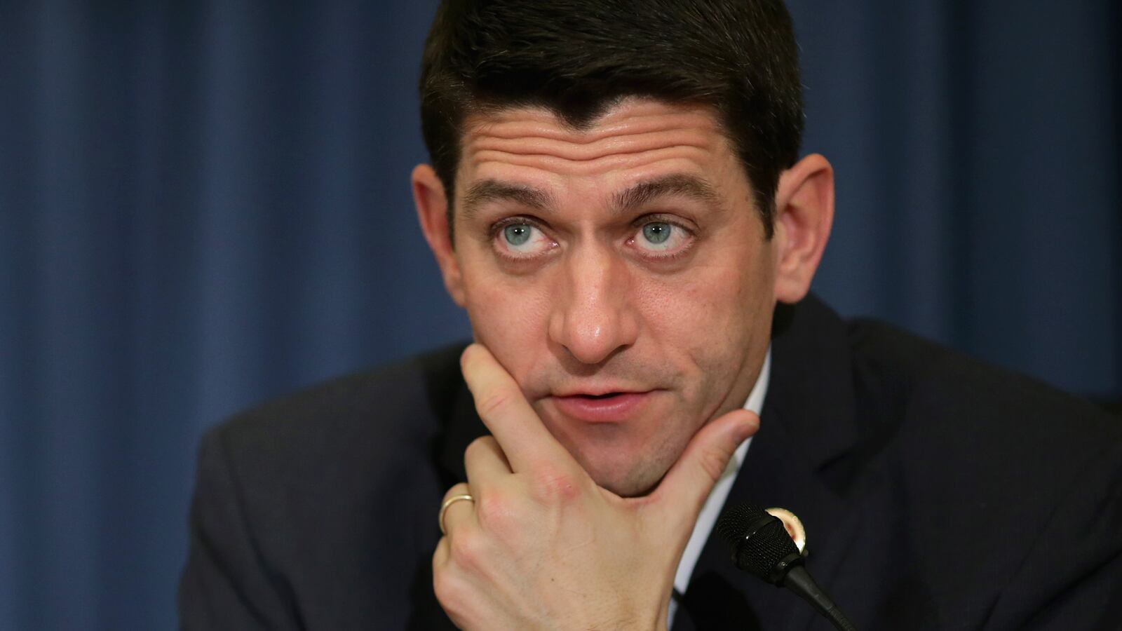 cheats/2014/04/10/house-passes-ryan-budget/140410-paul-ryan-cheat_t7krhz