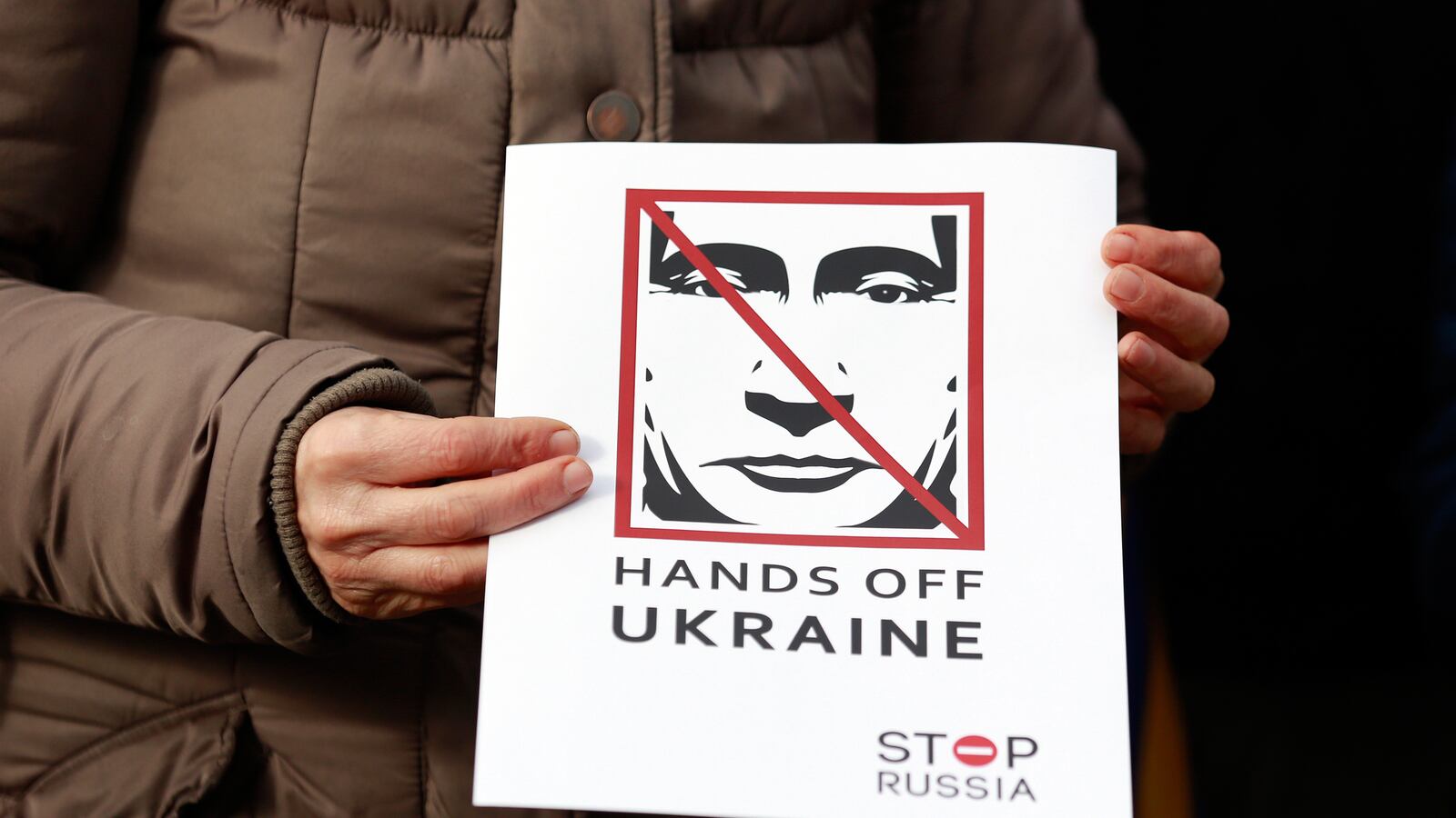 articles/2014/03/21/a-ukrainian-american-watches-putin-from-kiev-and-wonders-what-s-next-for-ukraine/140320-skaskiw-ukraine-tease_qyxxw9