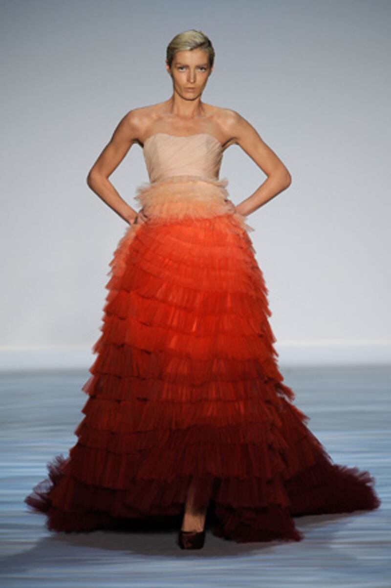 galleries/2009/09/12/ny-fashion-week-day-3/fashion-day-3---siriano-1_s1mlvz