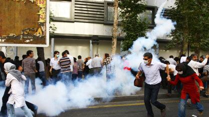 cheats/2009/07/20/khatami-calls-for-referendum/iran-protest-gallery-1_36792_rnwtpx