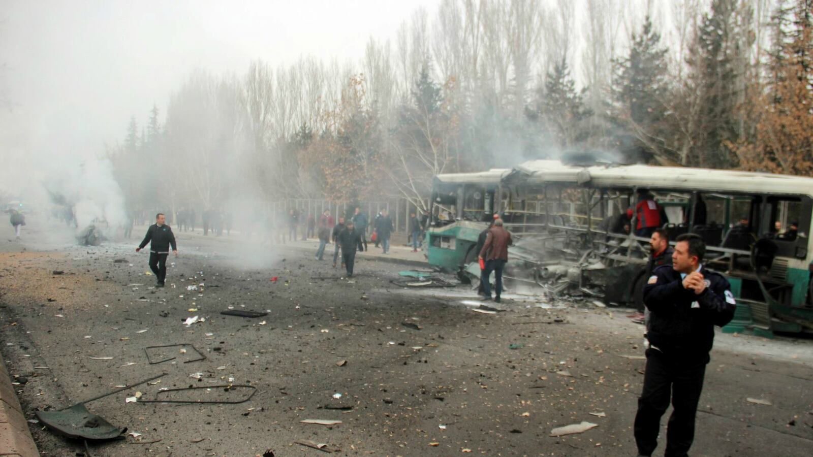 cheats/2016/12/17/13-killed-55-wounded-in-turkey-car-bombing/161217-turkey-car-bomb-cheat_cpxbry