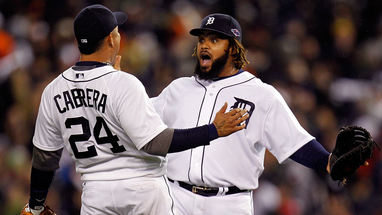 cheats/2012/10/17/tigers-take-3-0-lead-over-yankees/tigers-yankees-alcs-3-0-cheat_ivgvef