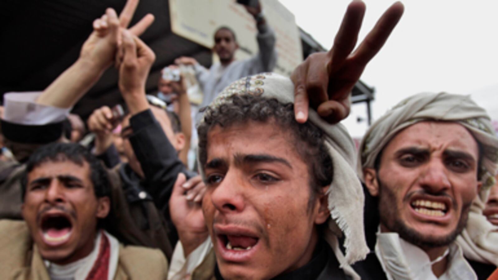 cheats/2011/03/19/yemen-declares-state-of-emergency/yemen-emergency-state_d9ccfa
