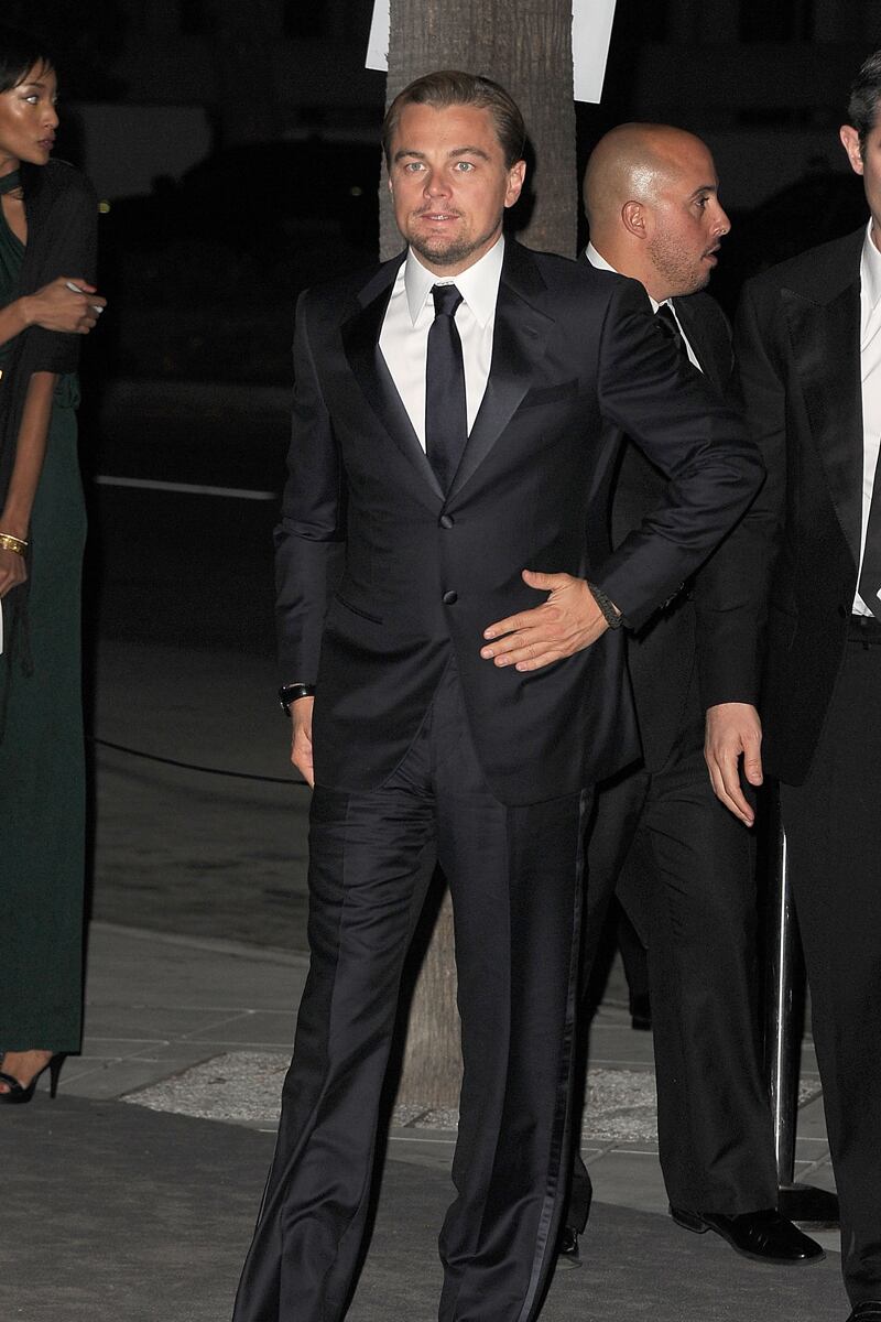 galleries/2011/11/06/clint-eastwood-leonardo-dicaprio-j-edgar-stars-at-lacma-gala-photos/honoring-clint-eastwood-gal-leo_v5ilbk