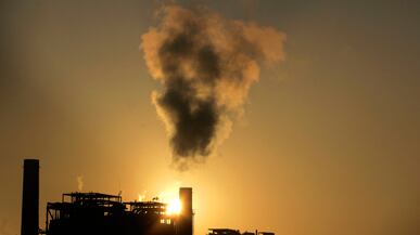 cheats/2011/05/13/report-calls-for-limits-on-greenhouse-gasses/global-warming_lnz7gk