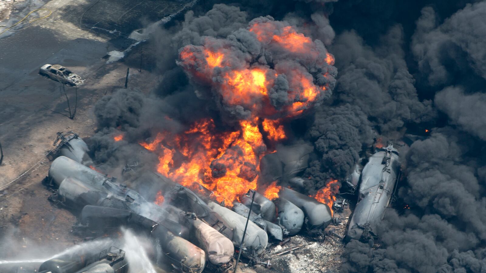 cheats/2013/07/11/30-certainly-dead-in-train-crash/130711-canada-train-cheat_tub3tm