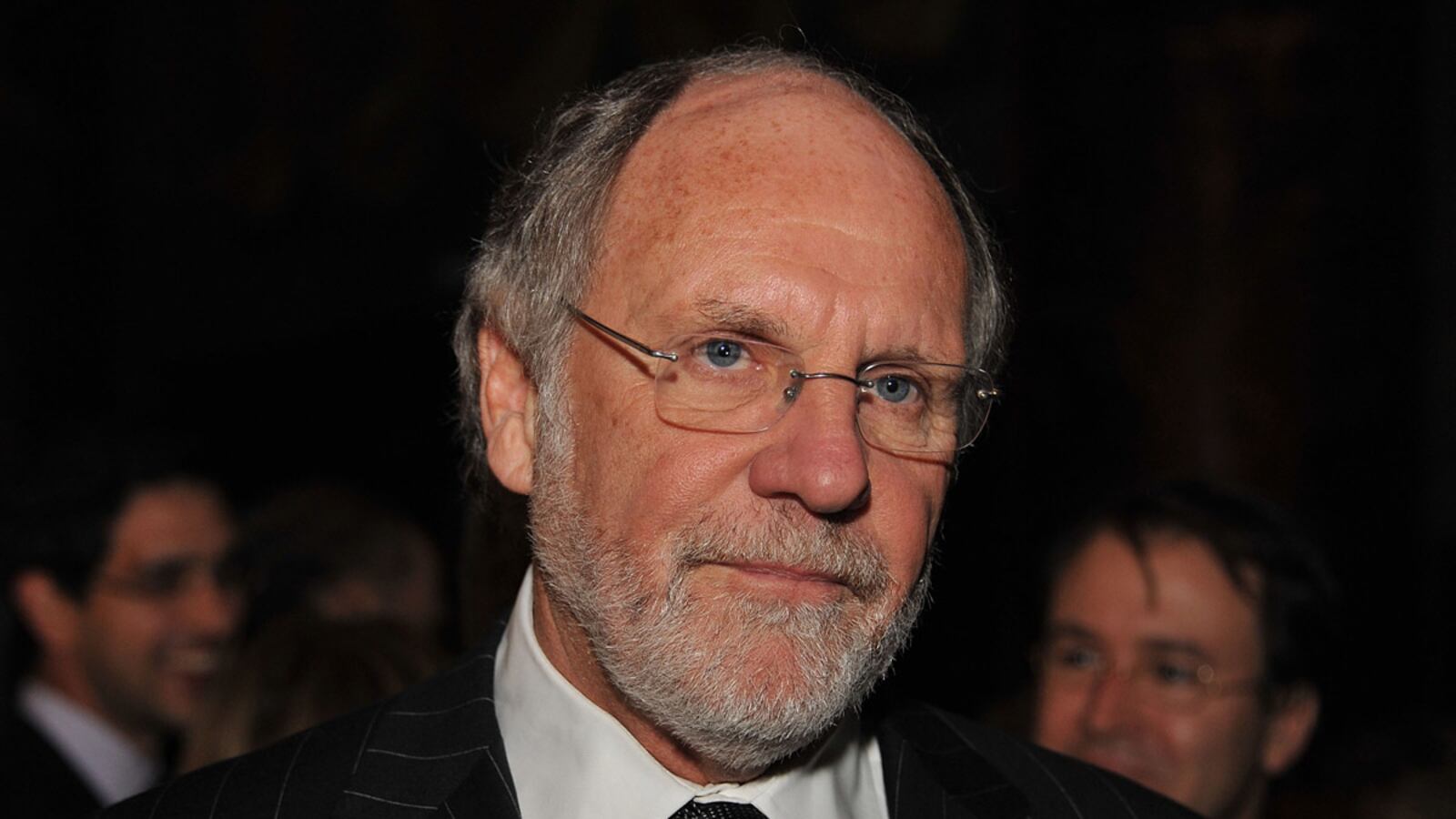 cheats/2011/11/04/corzine-fought-oversight-at-mf-global/john-corzine-company-verge-collapse-cs_gii3x7