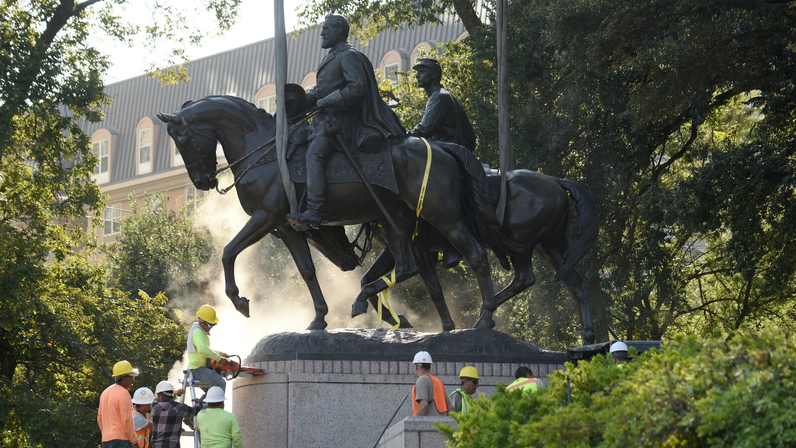 170914-lee-park-cheat_xngbhf