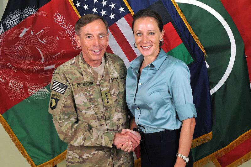 galleries/2012/11/12/eight-famous-military-affairs-from-petraeus-to-washington/petraeus-players-broadwell_vutaol