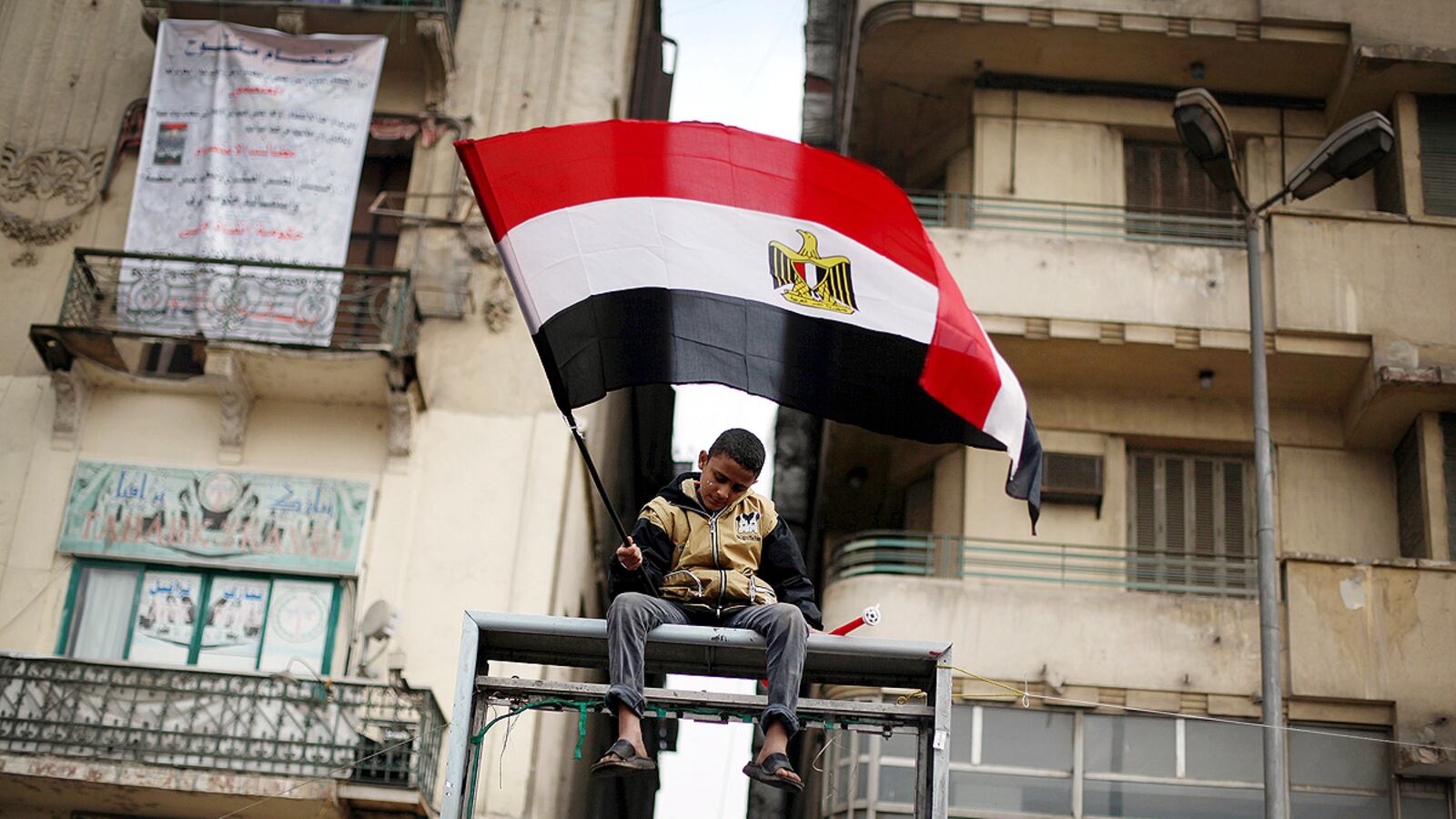cheats/2011/11/30/egypt-calm-awaiting-election-results/egypt-cairo-flag-cheat_mkz9m2