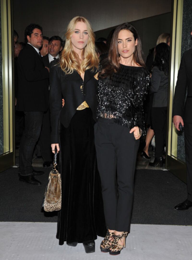 galleries/2011/11/12/armani-hotel-milano-opening-jessica-alba-more-stars-photos/armani-hotel-milan-harlech_tkcr8w