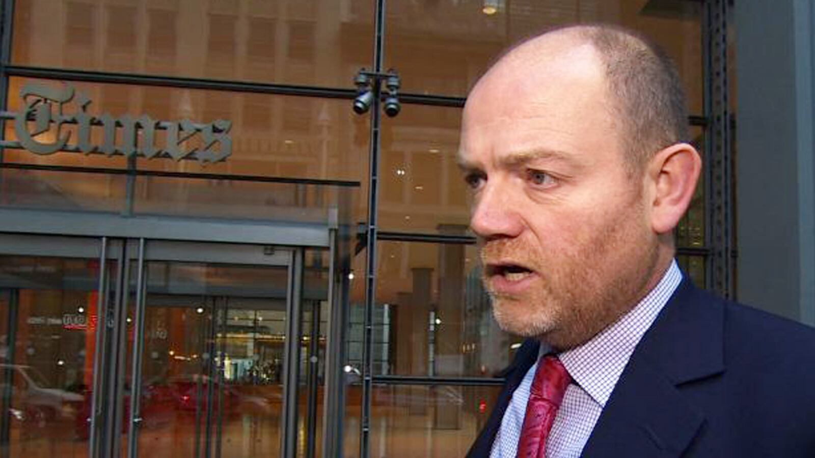 articles/2013/02/24/top-exec-warned-mark-thompson-of-savile-scandal/130224-mark-thompson-jukes-tease_dghi1o