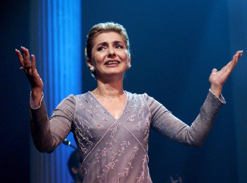 galleries/2009/06/21/iran-s-revolutionary-women/iranian-women-4_ga0ile