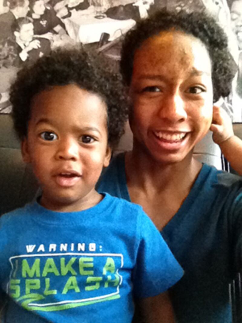 galleries/2012/07/28/usain-bolt-jordyn-wieber-more-olympians-to-follow-on-twitter-photos/olympians-on-twitter-neal_vt9udu