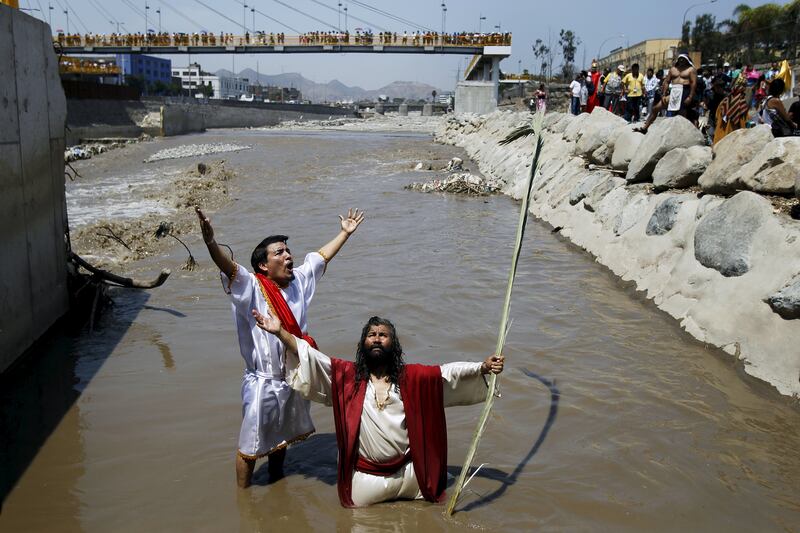 galleries/2015/04/03/holy-week-around-the-world-photos/150403-holy-09_po7prm