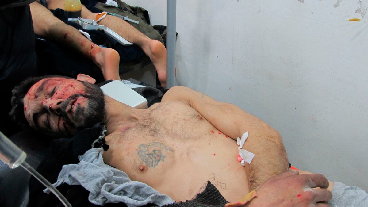 cheats/2012/02/08/syrian-army-targets-wounded-in-homs/syria-homs-infants-medical-staff-among-dead-cheat_zbbddv