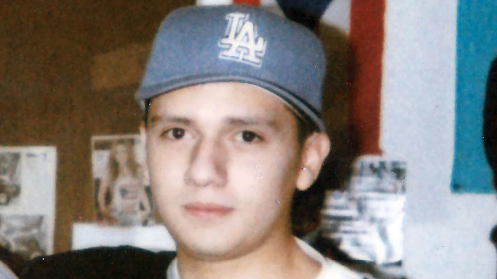 articles/2017/05/12/feds-kept-cooperating-terrorist-in-solitary-confinement-for-years/170512-zavadski-bryant-vinas-tease_dph3hs