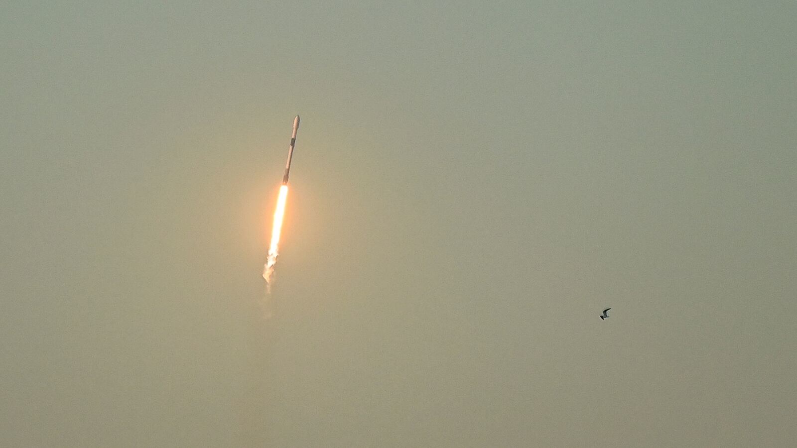 A SpaceX Falcon 9 rocket carrying 21 second-generation Starlink satellites.