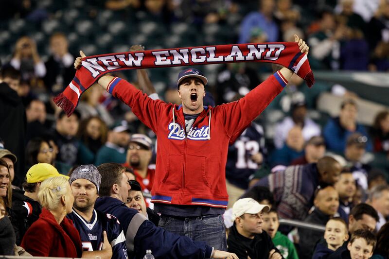 galleries/2012/01/31/super-bowl-smackdown-new-york-versus-boston/superbowl-cities-football-fans_wzne3v