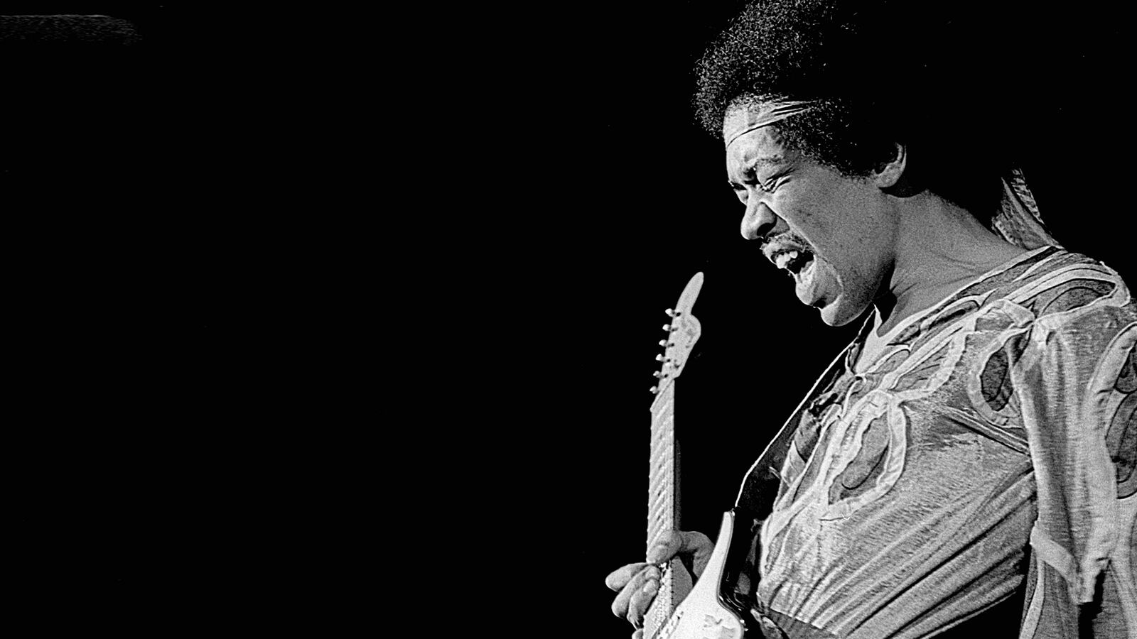 articles/2015/08/14/exclusive-jimi-hendrix-s-stone-free-live/150814-joiner-hendrix-tease_ek8dhg