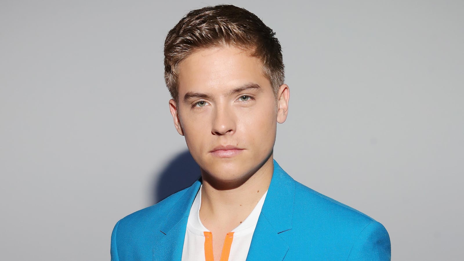 210226-stern-dylan-sprouse-tease_yvwspa