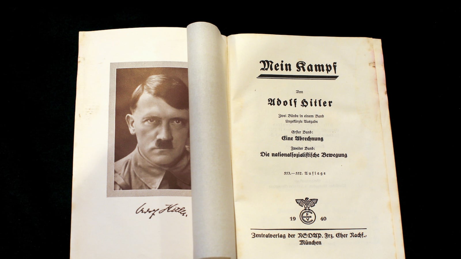cheats/2016/03/07/hitler-s-mein-kampf-copy-to-auction/160304-cheat-meinkampf_auvhr0