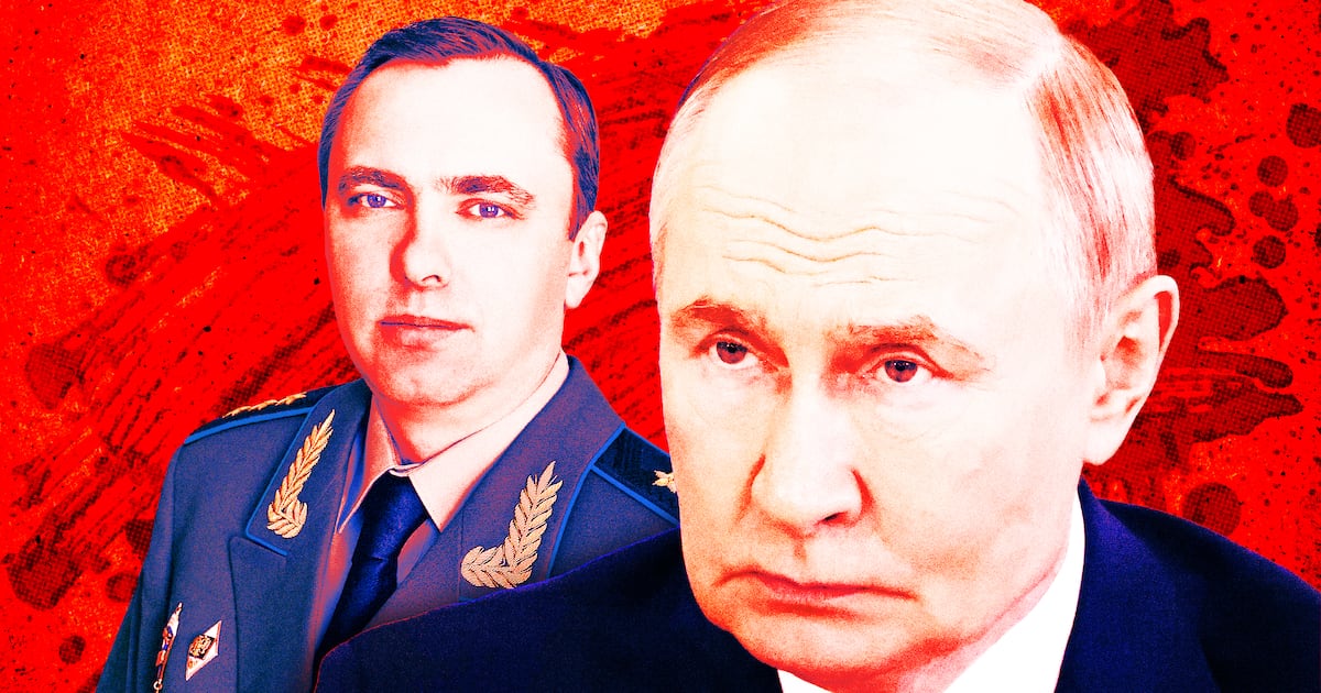 Putin’s ‘Keeper of Secrets’ Dies Suddenly After Firing