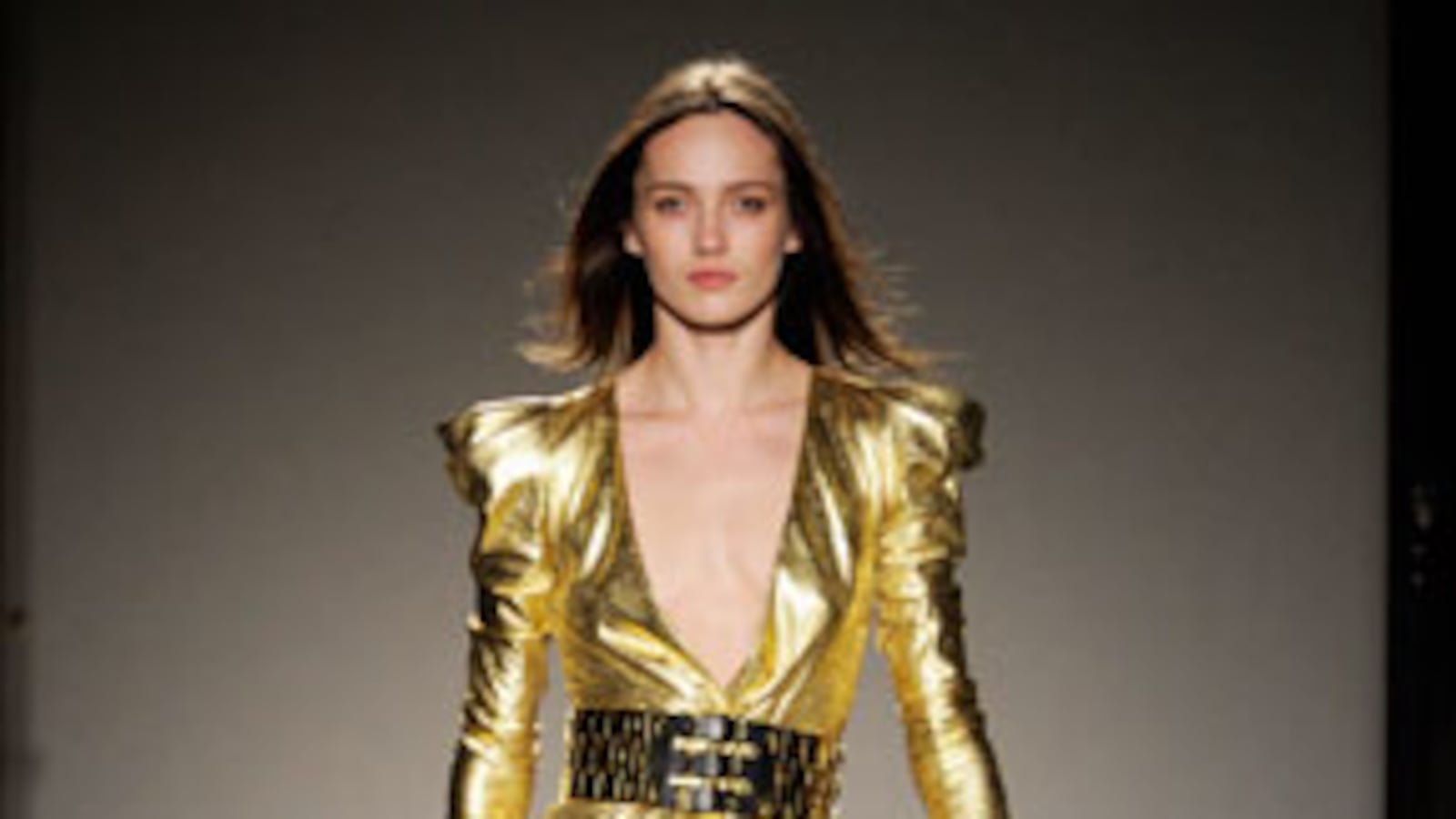 galleries/2010/03/11/paris-fashion-week/paris-fashion-week---balmain_ktb6q6