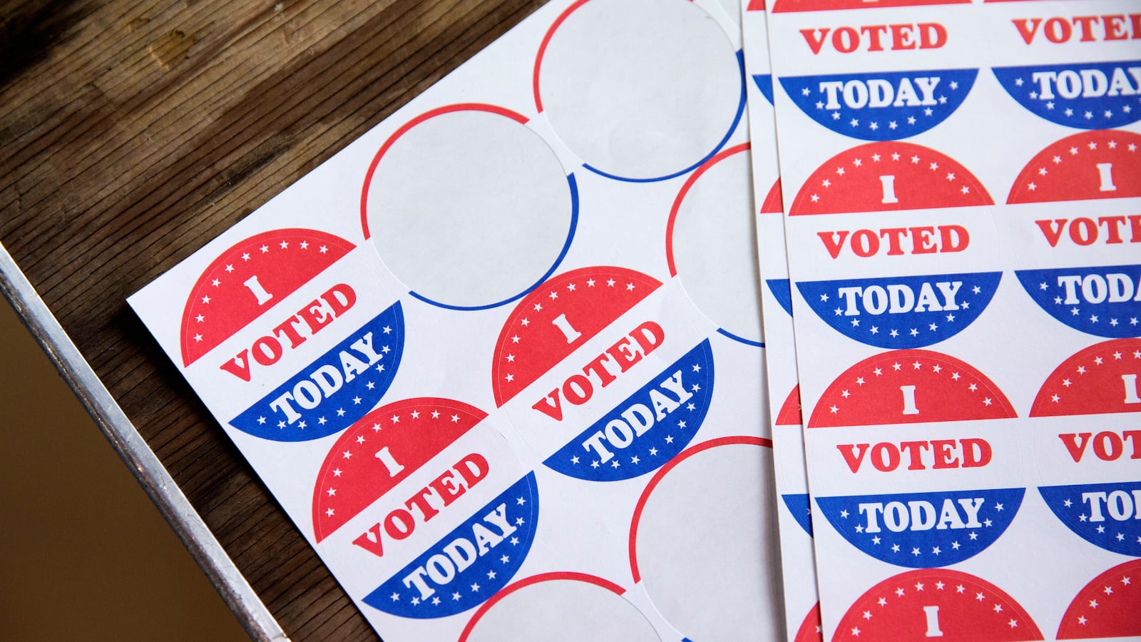 2020-06-02T222639Z_2010519657_RC2A1H9SH2U6_RTRMADP_3_USA-ELECTION_u0yj0t