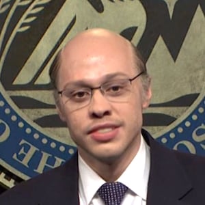 SNL, Pete Davidson as Tom Homan