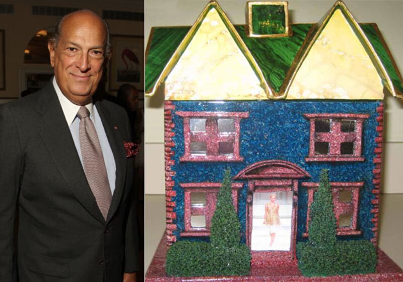 galleries/2009/11/03/celeb-mini-houses-raise-money-for-homeless/celeb-houses---renta_qdcun5