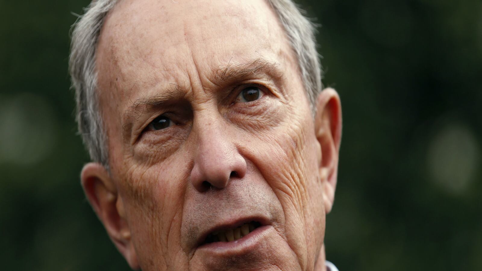 cheats/2014/10/06/michael-bloomberg-snags-a-knighthood/141006-bloomberg-cheat_zmtagd