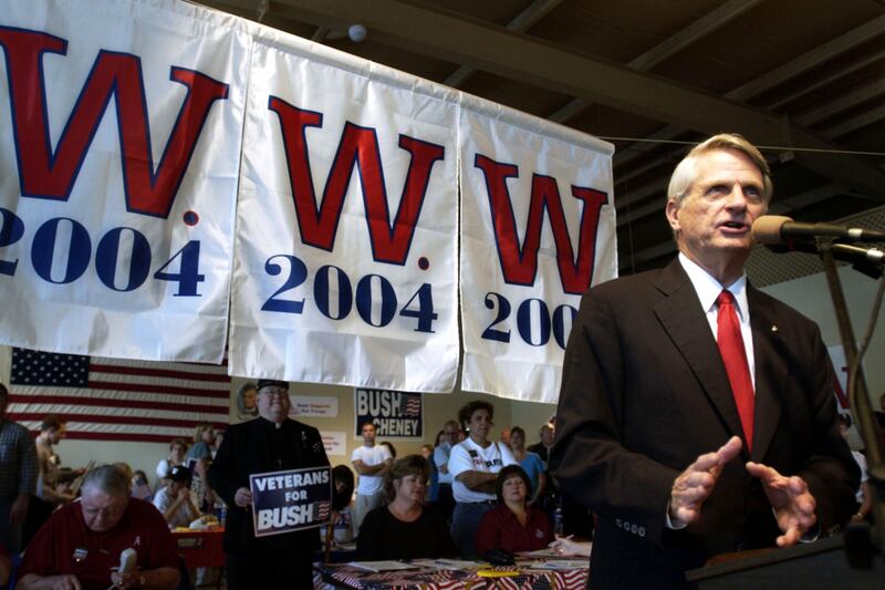 galleries/2012/02/17/mike-dewine-and-other-political-turncoats-photos/defectors-zeller_mqn36c