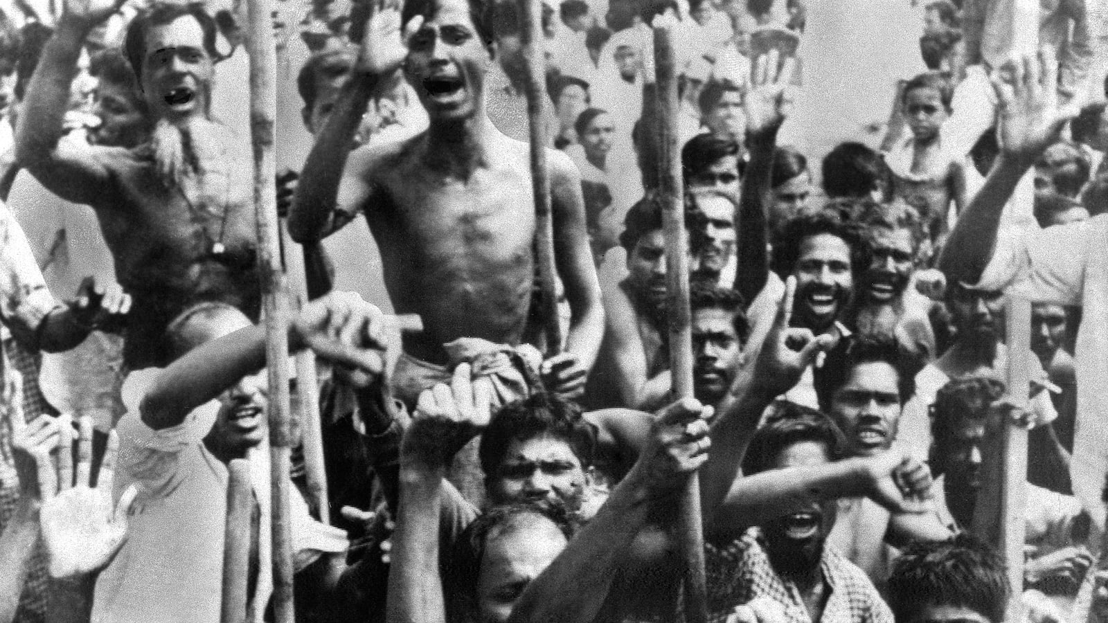 articles/2014/04/28/bernard-henri-levy-andre-malraux-s-bangladesh-before-the-radicals/140428-bangladesh-bhl-tease_doo9a4