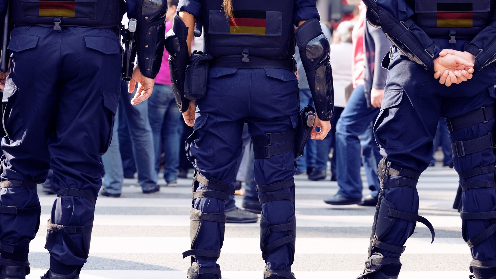 articles/2016/12/13/on-the-trail-of-germany-s-right-wing-terrorists-are-cops-complicit/161212-Huetlin-Germany-right-wing-terrorists-tease_ffpxuq