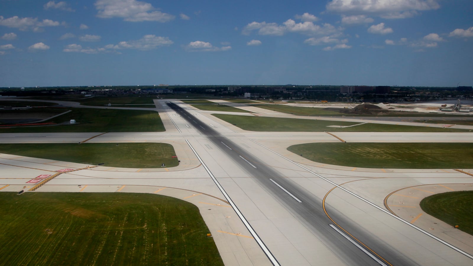 cheats/2012/09/25/runways-more-dangerous-than-flying/runway-dangerous-flying-cheat_gzzixj