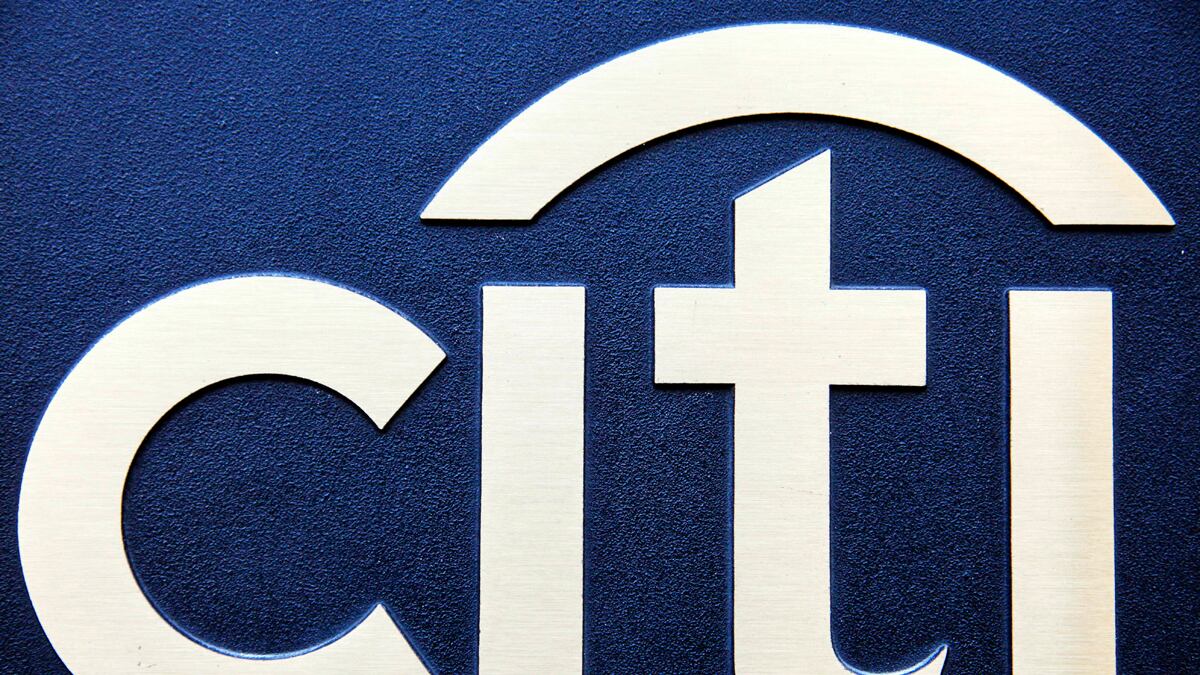 cheats/2013/01/17/citigroup-earnings-below-estimates/bank-lobbies-citi_rgynba