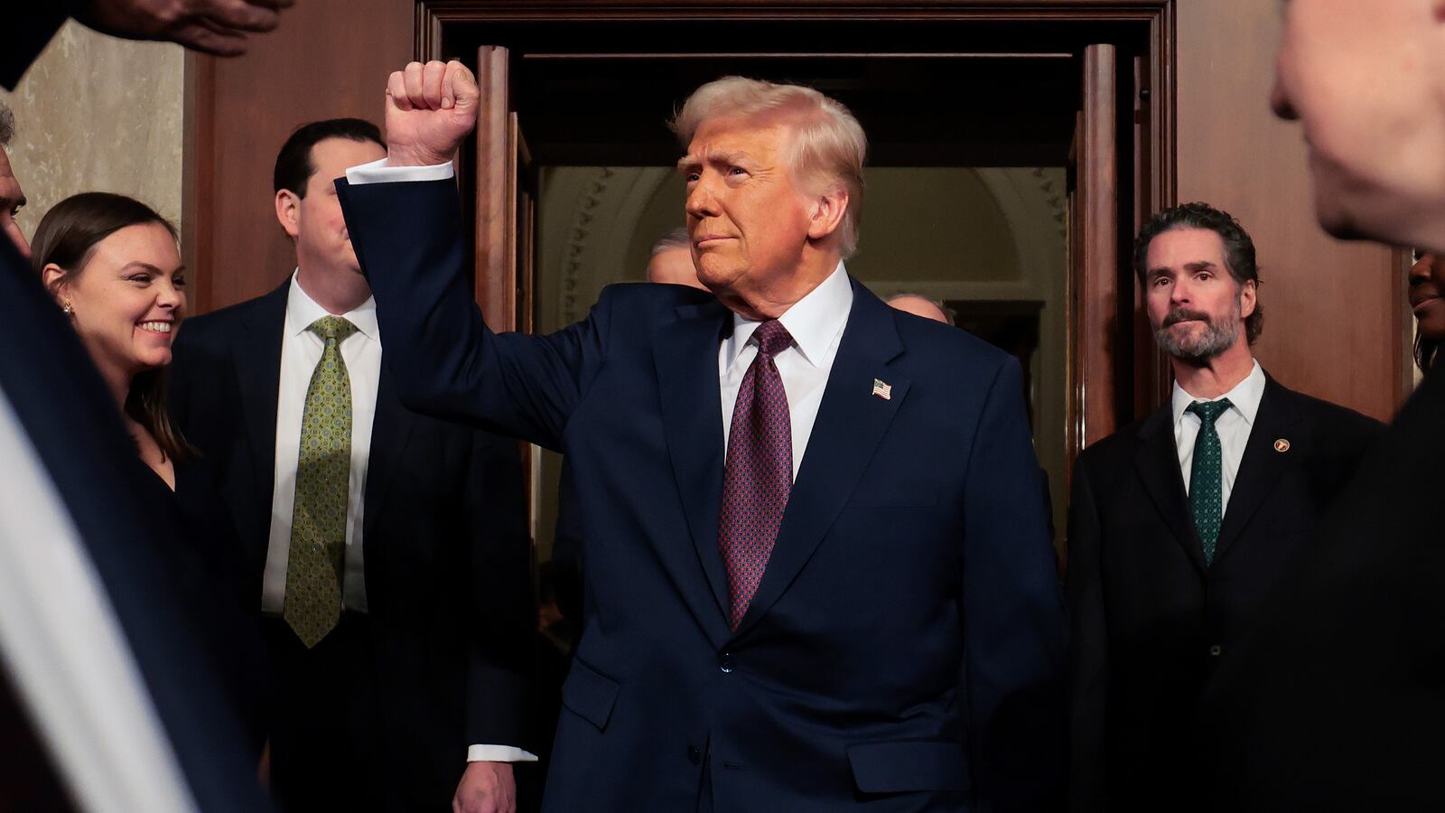 The White House quoted fans of Trump's speech.