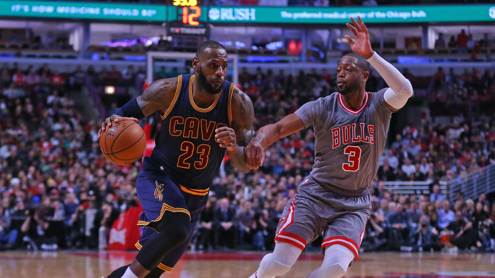 cheats/2016/12/05/lebron-cavs-opt-out-of-trump-hotel/161205-lebron-trump-hotel-cheat_xz27ul