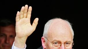 articles/2009/05/14/8-signs-dick-cheney-is-running-for-president/wolffe-dick-cheney_26345_qgotic