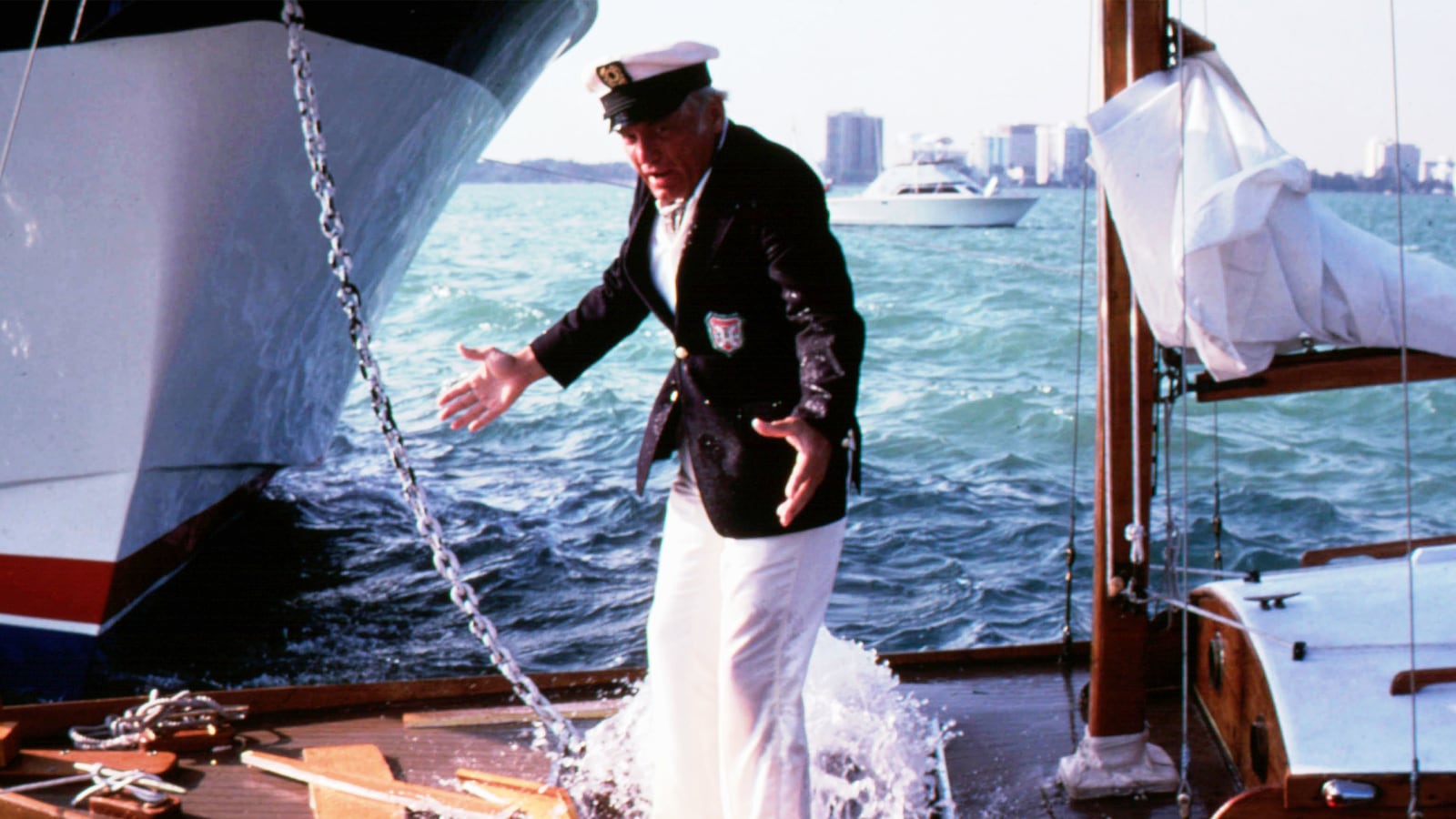 articles/2017/01/07/the-caddyshack-yacht-is-up-for-grabs/170107-Stein-Caddyshack-boat-tease_i10uss