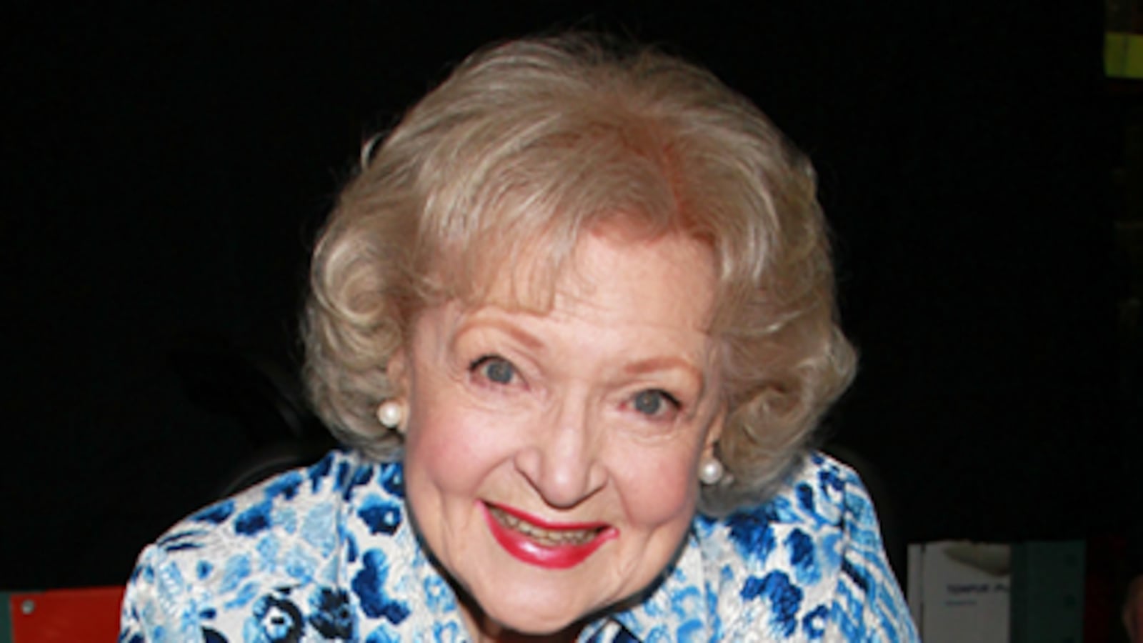 articles/2011/05/16/betty-white-my-favorite-mistake-is-two-divorces/betty-white-mistake_181110_i4pezr