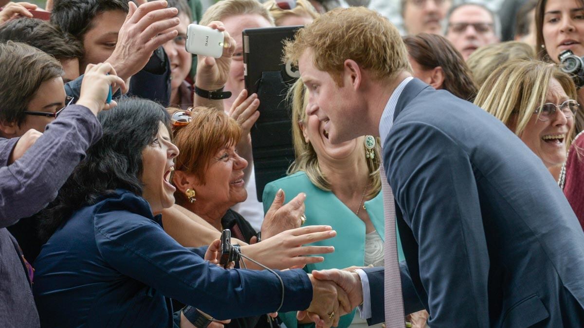 articles/2014/05/19/prince-harry-in-italy-as-reports-say-he-and-cressida-have-met-up-to-talk-about-their-future/harry-rome_s0qyil